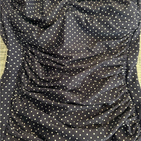 MIRACLE SUIT SIZE 10 SWIMSUIT - Picture 6 of 7